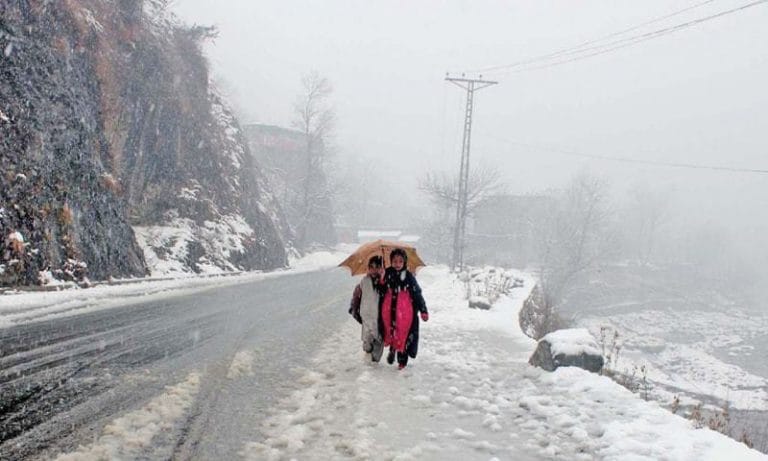 Swat.Barish Awr Braf Bari Shoro