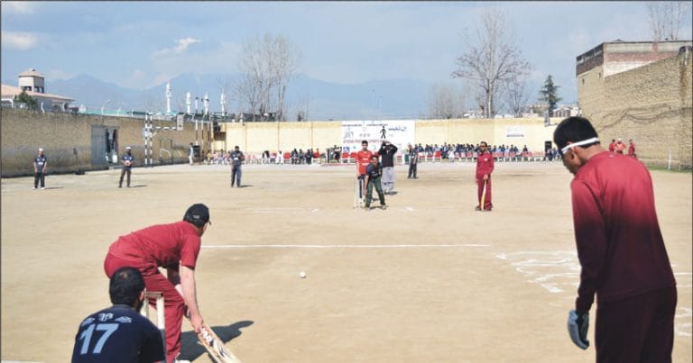 Blind supper league, deer ny swat zalmi ko dhool chata di