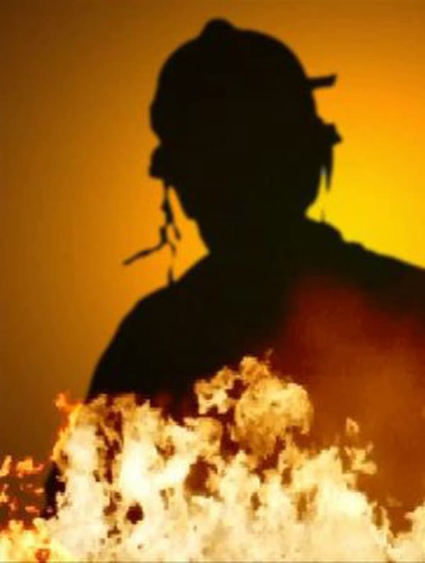 Police Investigate Fire that Ripped through Cloth Shop in Charbagh, Swat Yesterday