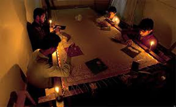 12 Hour Power Breakdown Disturbs Life in Swat