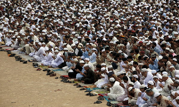 سوات، بارانِ رحمت کے لئے نمازِ استسقا ادا کی گئی