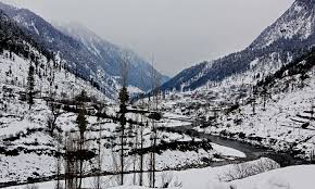 شدید برف باری، ڈی سی سوات کا کالام کا دورہ