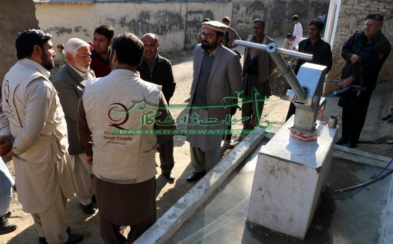 ضلع نائب ناظم کا اے سی کے ہمراہ قطر چیریٹی کی ترقیاتی سکیموں کا معائنہ