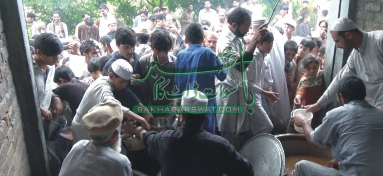 درجنوں غریب و نادار افراد کی سحری و افطاری کا مسئلہ حل