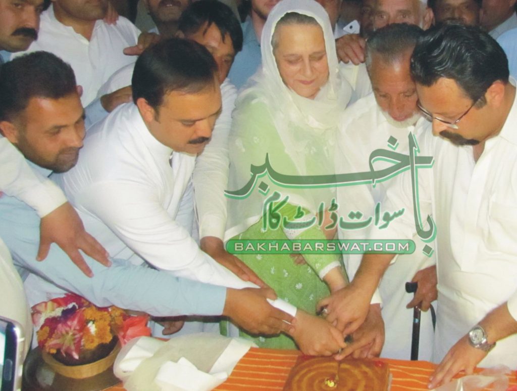 پی ٹی آئی رکن قومی اسمبلی و مسلم لیگ رہنما مسرت احمد زیب کی جانب سے یومِ تکبیر منایا گیا