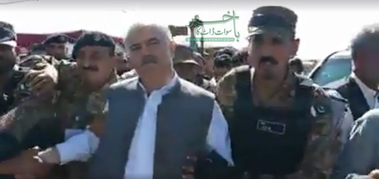 وزیر اعلیٰ کی سیکورٹی پروٹوکول کی ویڈیو وائرل، شدید تنقید کا سامنا