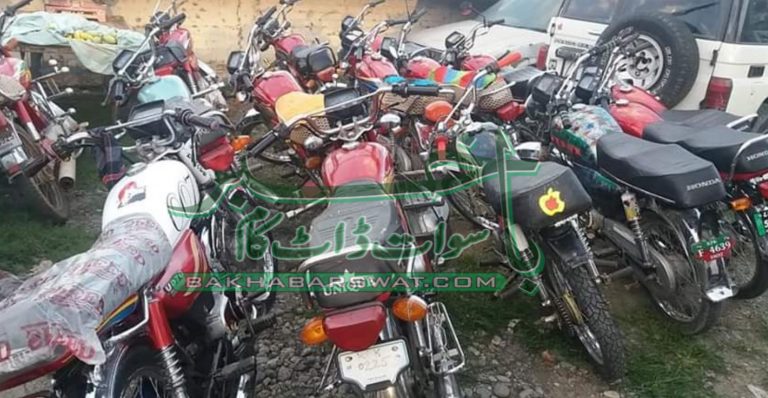 کم سن ڈرائیوروں کے خلاف آپریشن، موٹر سائیکلیں تحویل میں لے لی گئیں