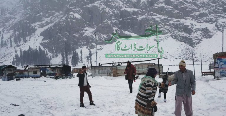 سوات، بارش و برف باری سے سردی میں مزید اضافہ
