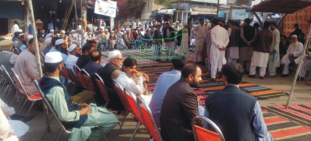 سیدو شریف قبرستان پر لینڈ مافیا کے قبضہ کے خلاف دھرنے کا آغاز ہوگیا