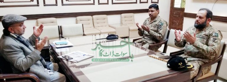 کمشنر ملاکنڈ ڈویژن سے بریگیڈئیر کاشف کی تعزیتی ملاقات
