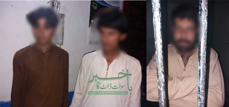 پولیس اِن ایکشن، لنڈاکے چیک پوسٹ پر منشیات کی سمگلنگ ناکام، سمگلر گرفتار