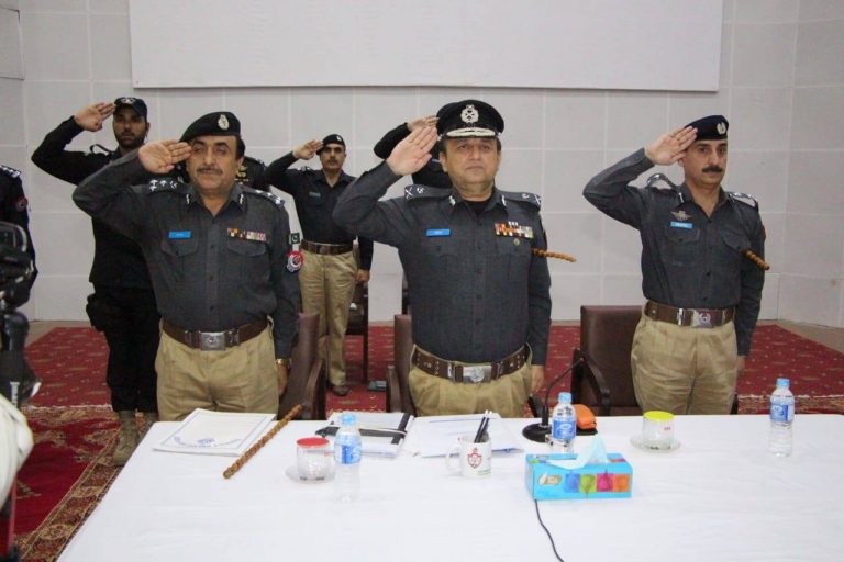 دنیا بھر کے سیاحوں کو سوات آنے کی دعوت ہے، آئی جی پولیس کے پی