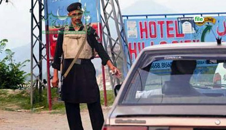 سپیشل پولیس فورس اہلکار خودکش حملہ آوروں کے لیے ہر اول دستہ کا کردار ادا کرتے تھے