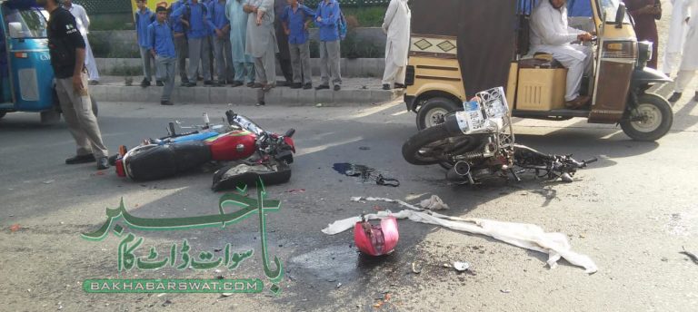 فیض آباد روڈ، دو موٹر سائیکلوں کے درمیان تصادم، دونوجوان زخمی