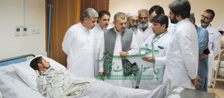 سیکرٹری صحت خیبرپختونخوا کا سیدو شریف 500 بیڈ ہسپتال کا دورہ