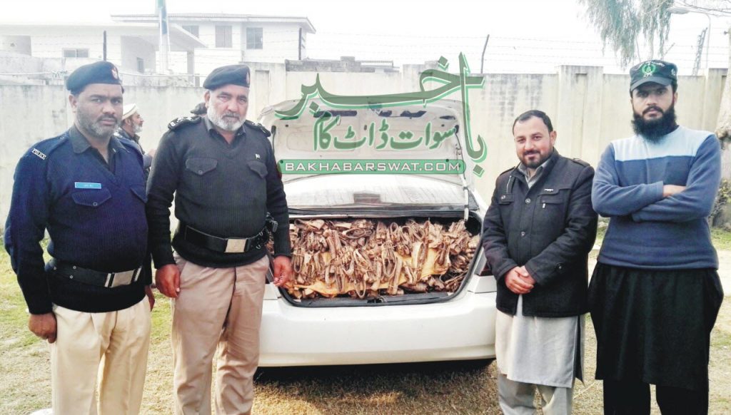 دیولئی، موٹر کار سے 55 کلو گرام دنداسہ برآمد،ملزمان گرفتار