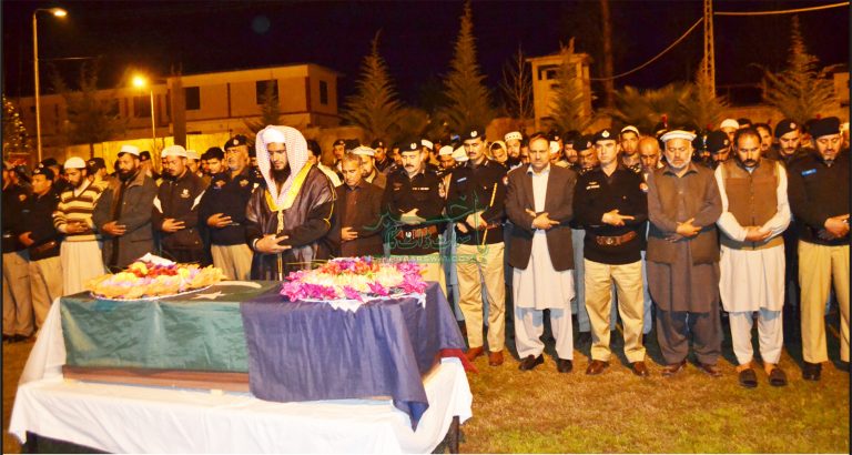 قتل ہونے والا پولیس اہلکار صحافی شیرین زادہ کا گن مین تھا