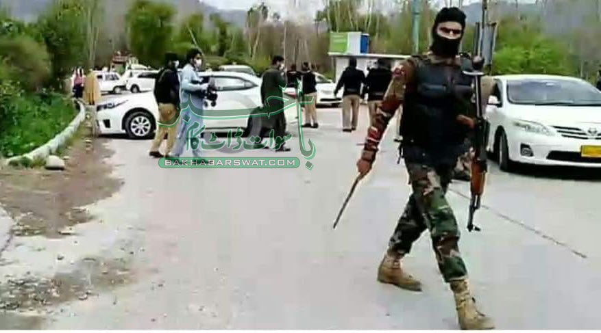 لنڈاکے چیک پوسٹ پر اسکریننگ نظام ندارد، سیکڑوں افراد سوات میں داخل