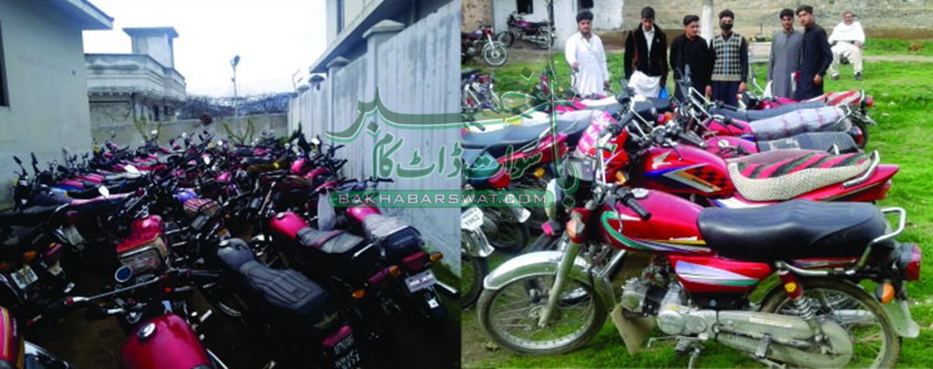 کمسن اور بغیر ہیلمٹ سواروں کے خلاف آپریشن، 440 موٹر سائیکلیں بند