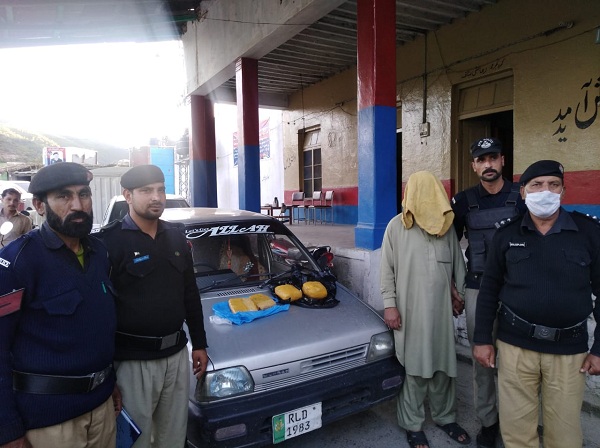غالیگے پولیس کی کارروائی، منشیات سمگل کرنے کی کوشش ناکام، ملزمان گرفتار