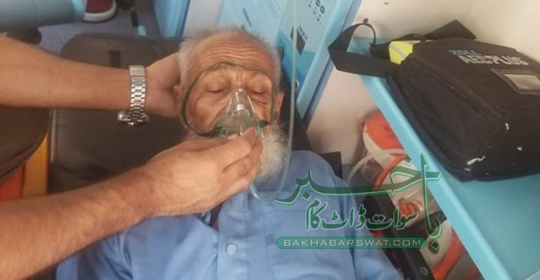 دریائے سوات میں گرنے والے معمر شخص کو زندہ نکال لیا گیا