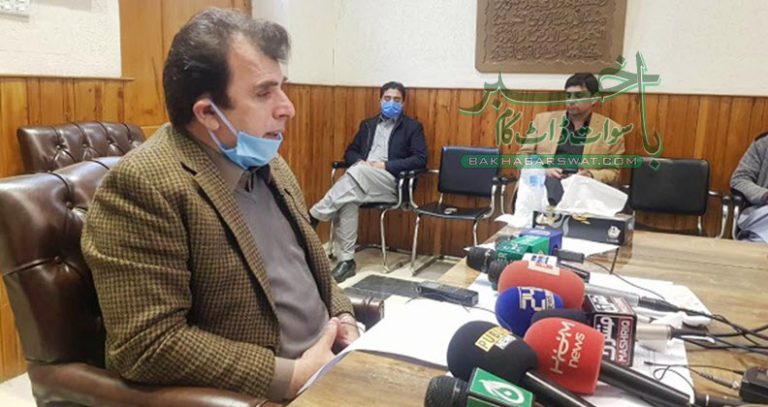 طاقتور ٹمبر مافیا نے کمشنر ملاکنڈ ریاض محسود کا تبادلہ کردیا