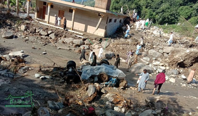 گذشتہ بارشوں اور سیلاب سے متاثرہ خاندانوں میں امدادی رقوم تقسیم