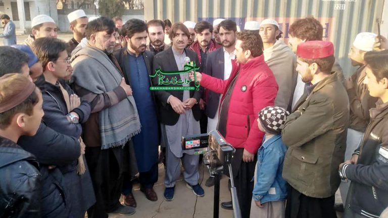 سپین خان نے مینگورہ میئر شپ کے لیے کاغذاتِ نامزدگی حاصل کرلیے