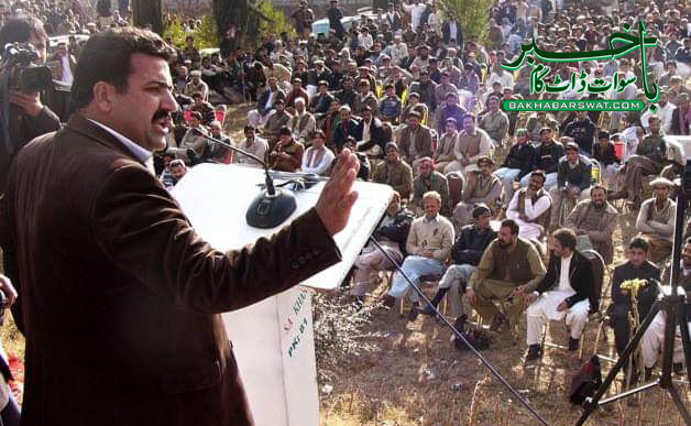 قیادت اور ممبرانِ اسمبلی سے ورکرز کو عزت دینے کا مطالبہ ہے، محمد زیب خان
