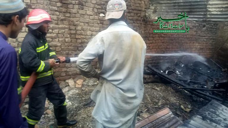 سوات، پہاڑیوں اورکباڑ کی دکان پر آگ لگ گئی