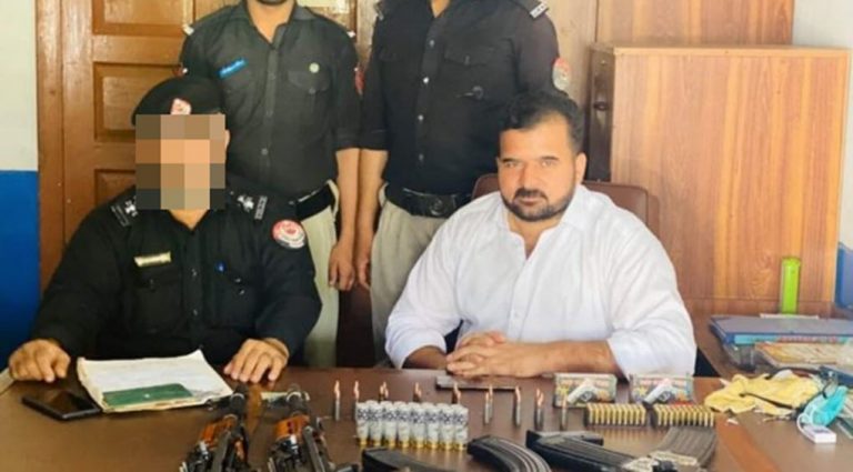 ایس ایچ اُو اختر ایوب المعروف راؤ انور کا تبادلہ کر دیا گیا