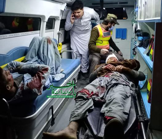 سوات، دو ٹریفک حادثات میں 6 افراد زخمی