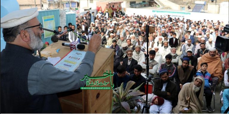 اسلام قبول کرنے کے لئے عمر کی شرط رکھنا غلط ہے، سینیٹر مشتاق احمد خان