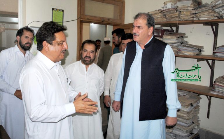 حفاظتی پشتوں کی تعمیر سے سیلاب کے نقصانات کو کم کیا جاسکتا ہے، ارشد ایوب