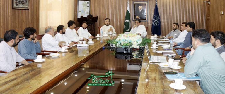 عوام کو کم قیمت پر آٹے کی دستیابی بارے کمشنر آفس میں اجلاس