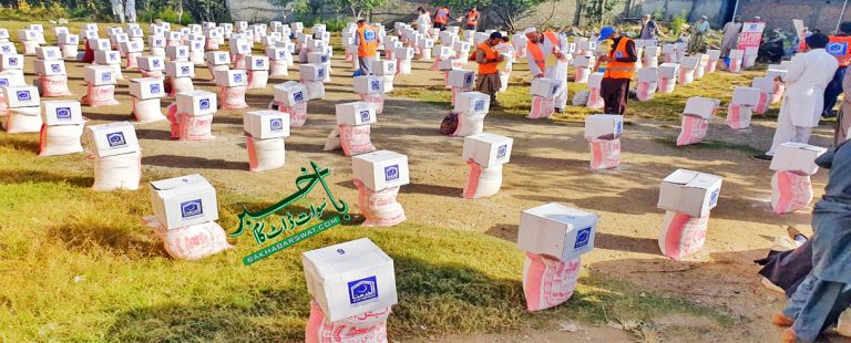 مٹہ، الخدمت فاؤنڈیشن کے زیرِ اہتما م سیلاب سے متاثرہ خاندانوں میں امدادی پیکیجز تقسیم