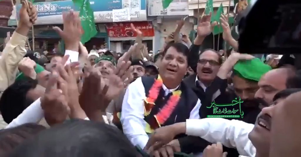 عمران نیازی کا بیانیہ بری طرح ناکام ہوگیا، امیر مقام