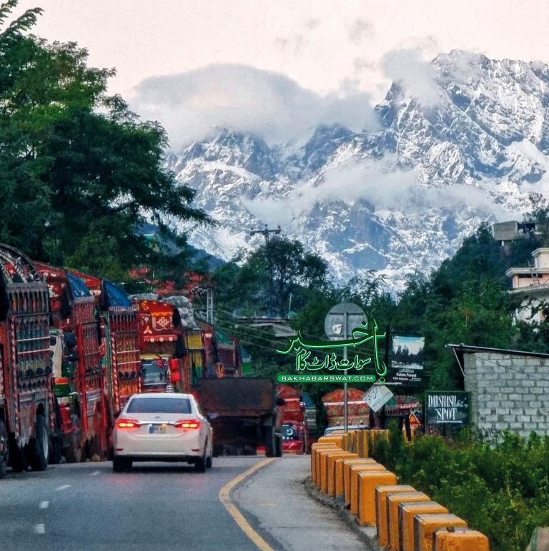 سوات، پہاڑوں نے برف کی چادر اوڑھ لی، سردی کی شدت میں اضافہ
