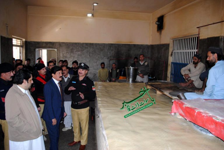 کمشنر ملاکنڈ ڈویژن کا ڈسٹرکٹ جیل سوات کا دورہ