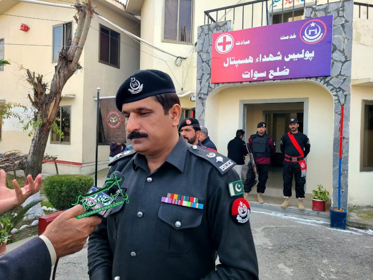 ملزم نواب بار بار ماہ نور کو ڈانس پارٹیوں پر جانے سے منع کرتا تھا