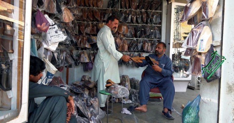 زرداری چپل نے کپتان چپل کو پیچھے چھوڑ دیا، خصوصی رپورٹ