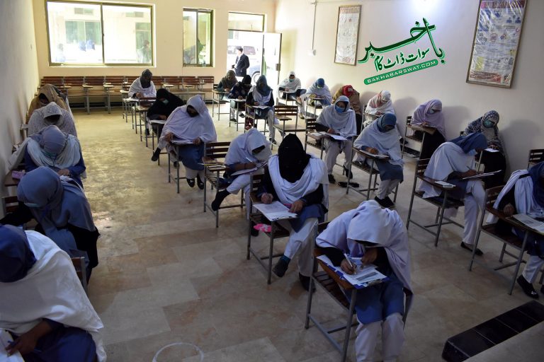 خیبر پختونخوانرسنگ بورڈ ایل ایچ وی امتحانات،سوات کی طالبات چھا گئیں