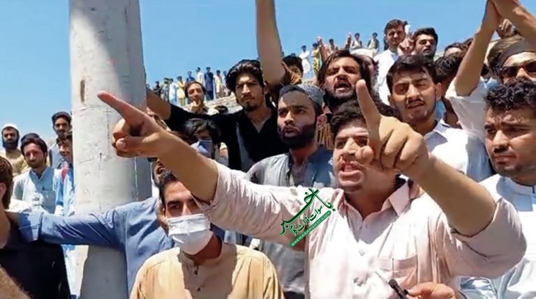 سوات یونیورسٹی میں جنسی ہراسانی کے خلاف شدید احتجاج