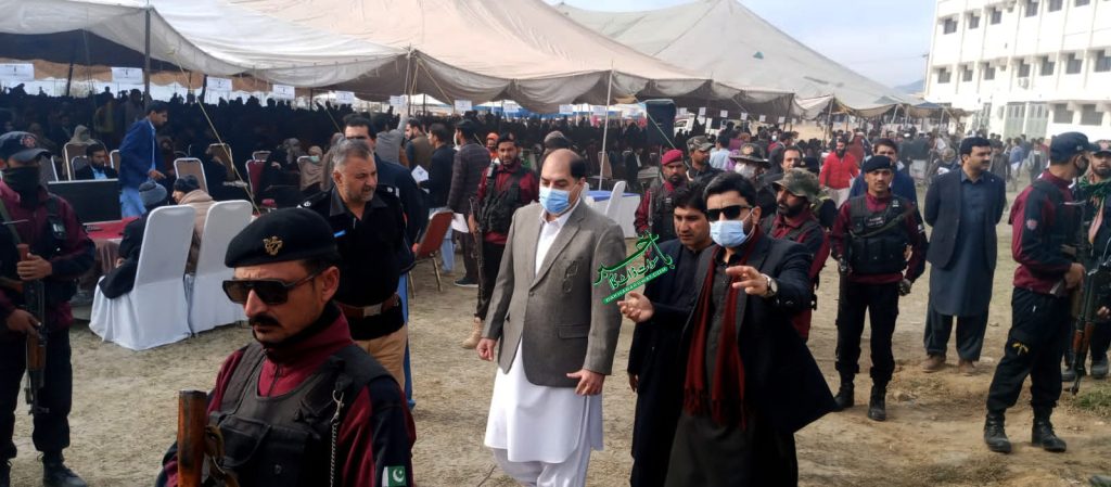 سوات،میڈیکل اور ڈینٹل کالجوں کے داخلوں کے لئے ٹیسٹ لے لیا گیا