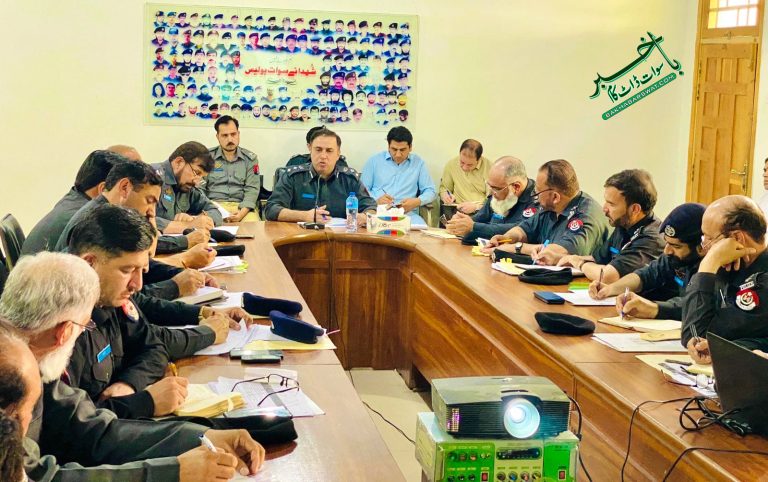 ڈی پی او سوات آفس، کرائم اور اَن ٹریس مقدمات بارے اجلاس