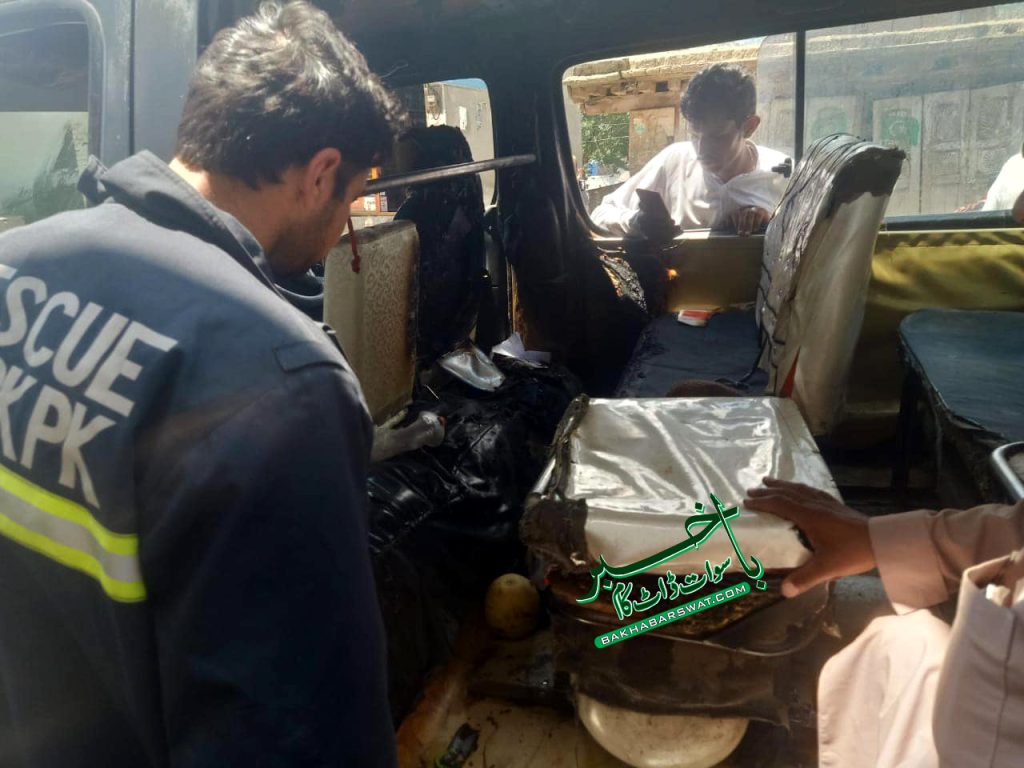 مدین،بھری فلائنگ کوچ میں آگ لگ گئی، چار افراد زخمی
