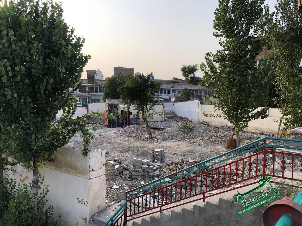 ملا بابا سکول، سیکڑوں طلبہ کا مستقبل داو پر لگ گیا