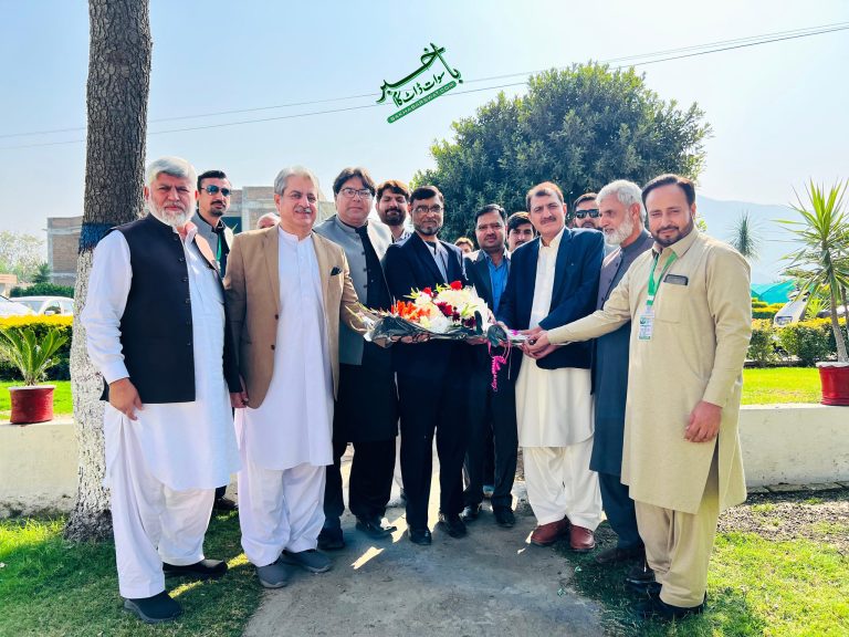 ہائیر ایجوکیشن کمیشن کے ڈائرکٹر کا زرعی یونیورسٹی سوات کا دورہ