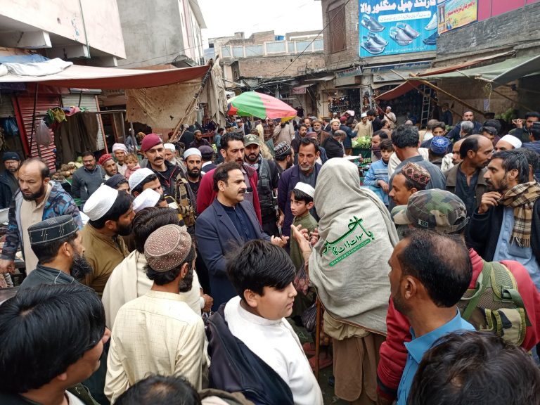 سوات، صوبائی وزیر فضل حکیم کا مینگورہ شہر کا دورہ
